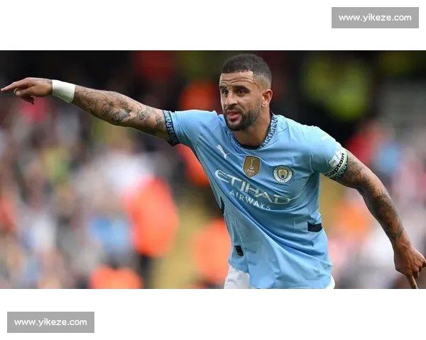 费内巴切锁定沃克!曼城放行 + 高薪诱惑,英格兰老将迎职业生涯十字路口